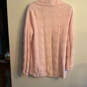 Light pink open front long sleeved cardigan